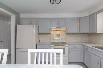 46 Stark Lane, Litchfield, NH 03052 - Photo 7