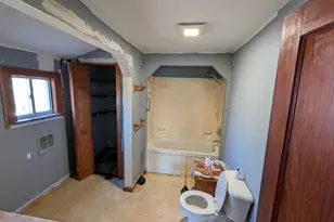 80 Orchard Ave, Manchester, NH 03109 - Photo 7