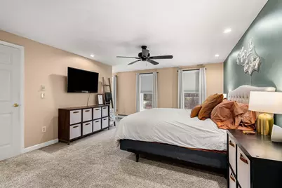 2 Sara Beth Lane, Londonderry, NH 03053 - Photo 25