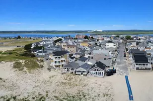 14-16 Dover Ave, Hampton, NH 03842 - Photo 3