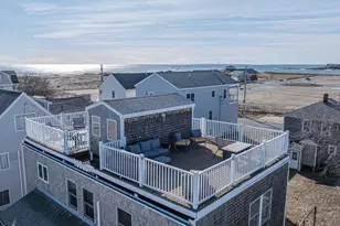 14-16 Dover Ave, Hampton, NH 03842 - Photo 5