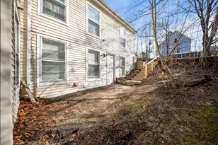 79 Broadway, Pembroke, NH 03275 - Photo 15