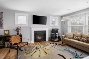 13 Clover Ln, Londonderry, NH 03053 - Photo 11