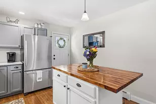 44 Tall Pine Rd, Farmington, NH 03835 - Photo 3