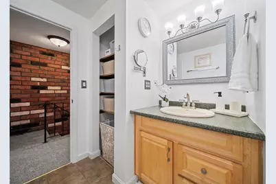 35 Olde Country Village #35, Londonderry, NH 03053 - Photo 21