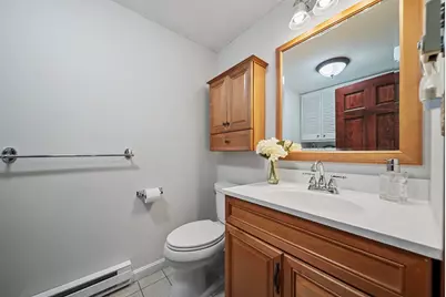 35 Olde Country Village #35, Londonderry, NH 03053 - Photo 11