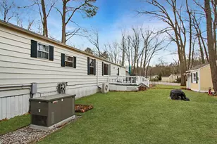 71 Cynthia Cir, Seabrook, NH 03874 - Photo 29