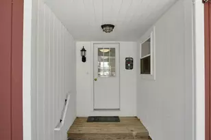 44 Shore Dr, Middleton, NH 03887 - Photo 7