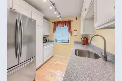 105 Williams Lane #6C, Hartford, VT 05001 - Photo 13