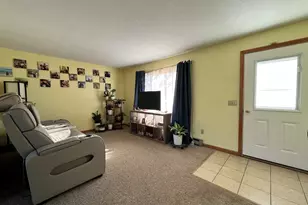 7 Kyle Dr, Newport, NH 03773 - Photo 5