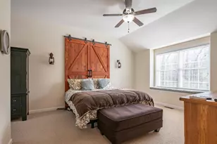 43 Lampton Dr, Derry, NH 03308 - Photo 39