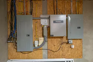 43 Lampton Dr, Derry, NH 03308 - Photo 57