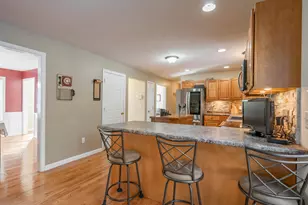 43 Lampton Dr, Derry, NH 03308 - Photo 33