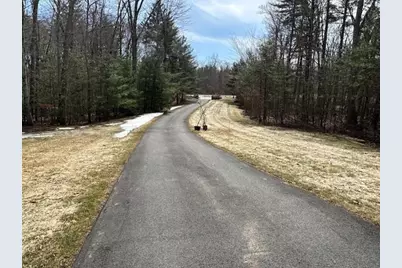 43 Lampton Drive, Derry, NH 03308 - Photo 7