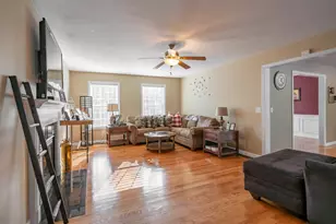 43 Lampton Dr, Derry, NH 03308 - Photo 23