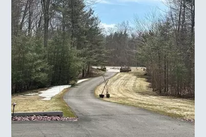 43 Lampton Drive, Derry, NH 03308 - Photo 9