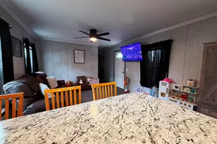 14 Hilltop Manor Mobile Home Park, Littleton, NH 03561 - Photo 13