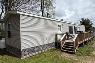 14 Hilltop Manor Mobile Home Park, Littleton, NH 03561 - Photo 1