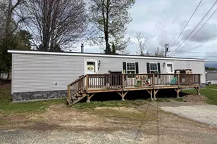 14 Hilltop Manor Mobile Home Park, Littleton, NH 03561 - Photo 33