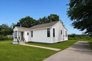 127 Daniel Webster Hwy, Merrimack, NH 03054 - Photo 3