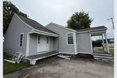 127 Daniel Webster Highway, Merrimack, NH 03054 - Photo 3