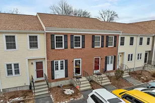 614 Fox Hollow Way, Manchester, NH 03104 - Photo 1