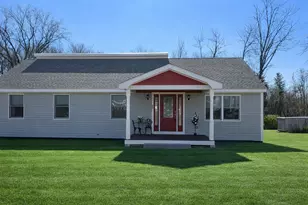 20 Academy Ave, Atkinson, NH 03811 - Photo 1