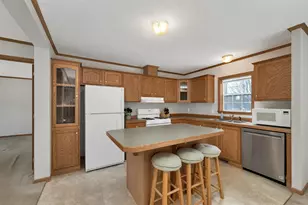 20 Timberline Dr, Tilton, NH 03276 - Photo 3