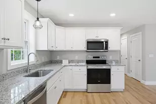1 Blaisdell Ct, Raymond, NH 03077 - Photo 13