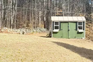 11 Juniper Hill Rd, Springfield, VT 05156 - Photo 9