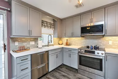 8 NE Village Road, Concord, NH 03301 - Photo 7