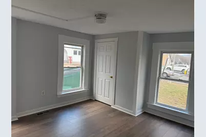 9 Park Street, Pittsfield, NH 03263 - Photo 5