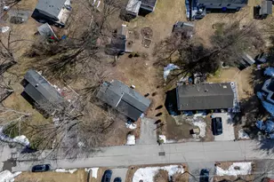 4 Leeann St, Nashua, NH 03062 - Photo 11