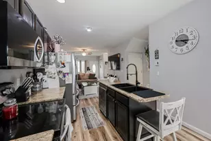 91 Trinity Cir, Rochester, NH 03839 - Photo 7