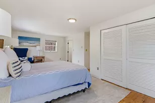 397 Lang Rd, Portsmouth, NH 03801 - Photo 17