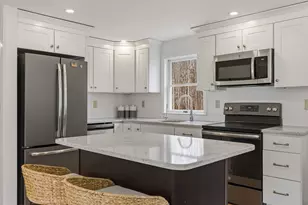 397 Lang Rd, Portsmouth, NH 03801 - Photo 13