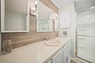 802 Nottingham Dr, Exeter, NH 03833 - Photo 11