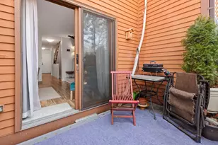 8 Dunvegan Woods Dr, Hampton, NH 03842 - Photo 3