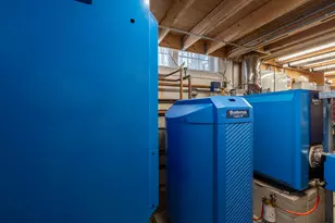 51 Pond St, Newton, NH 03858 - Photo 37