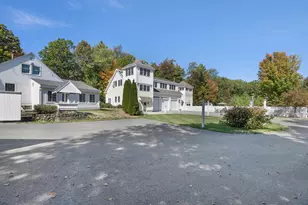 51 Pond St, Newton, NH 03858 - Photo 5