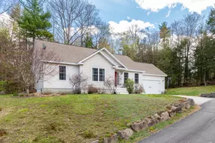 39 Sterling Dr, Laconia, NH 03246 - Photo 3