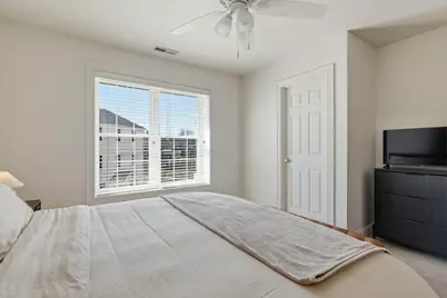 1039 Islington Street #4, Portsmouth, NH 03801 - Photo 17