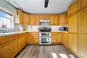 80 Horizon Ln, Candia, NH 03034 - Photo 3