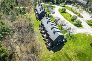 10 Thornhill Rd, Stratham, NH 03885 - Photo 3