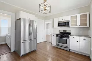 10 Hayes Ave, Manchester, NH 03103 - Photo 11