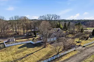 98 Dow Rd, Hollis, NH 03049 - Photo 3