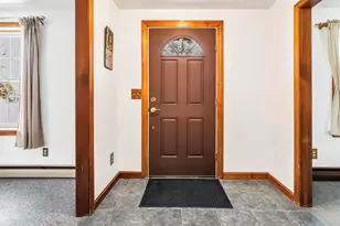 33 Lawson Farm Rd, Londonderry, NH 03053 - Photo 11