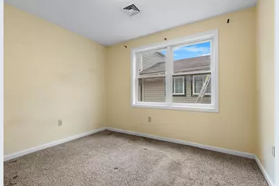 108 W Shore Avenue, Manchester, NH 03109 - Photo 17