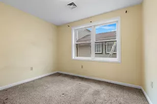 108 W Shore Ave, Manchester, NH 03109 - Photo 17