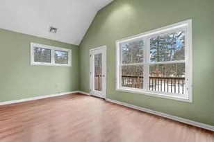 108 W Shore Ave, Manchester, NH 03109 - Photo 7